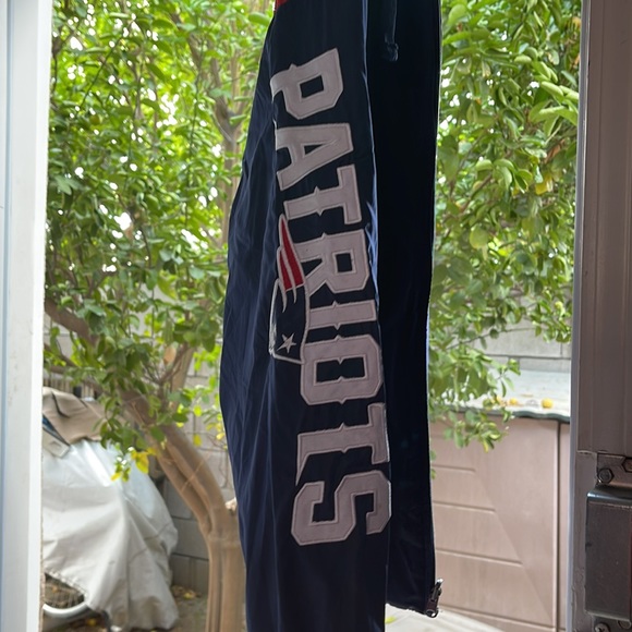 Navy/Heathered Charcoal New England Patriots Fast Pace Reversible Full-Zip - Picture 4 of 15